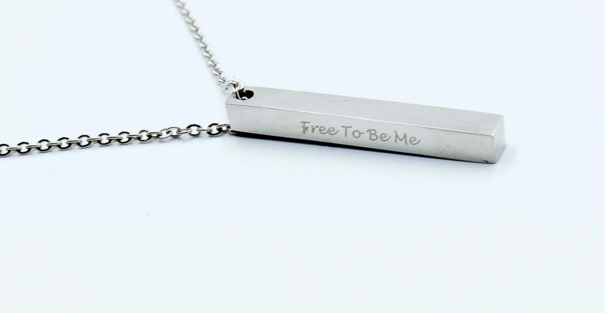 Inspirational Quote Ingot Bar Necklace - Free To Be Me