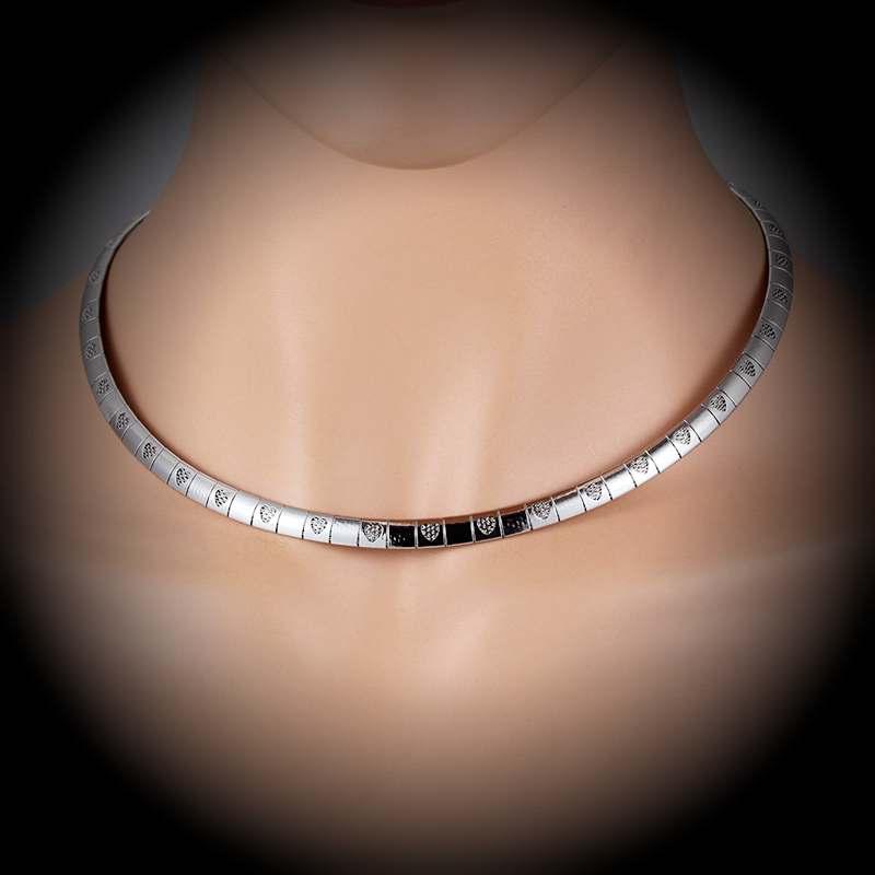 Heart Design Stainless Steel Choker Necklace