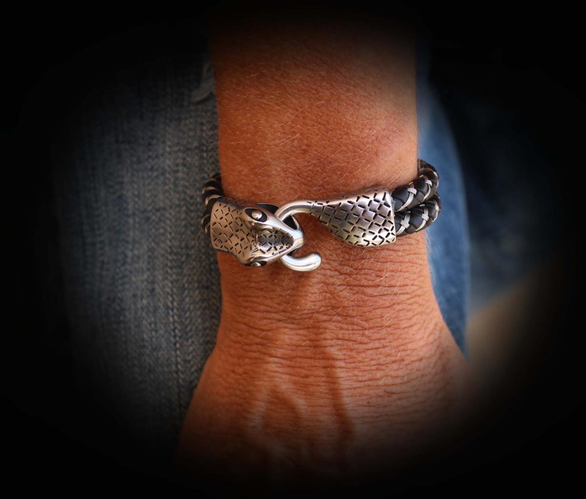 Snake Head Steel Wire Unisex Braided Leather Bracelet.