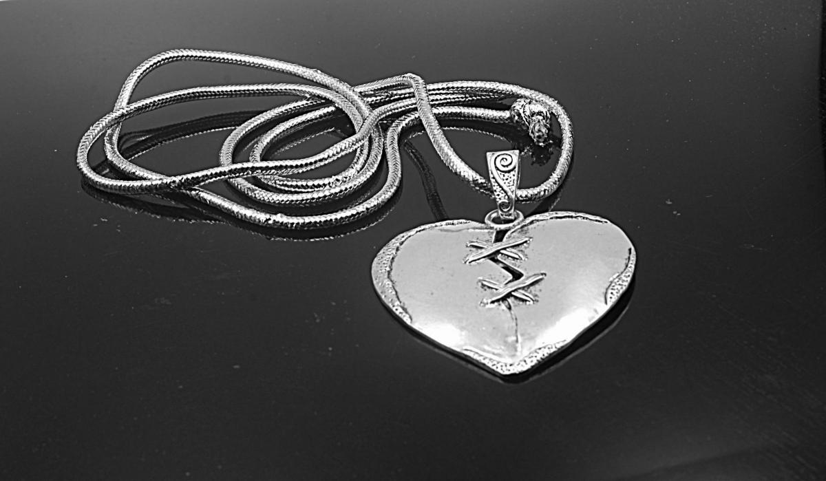 stitched heart silvercord