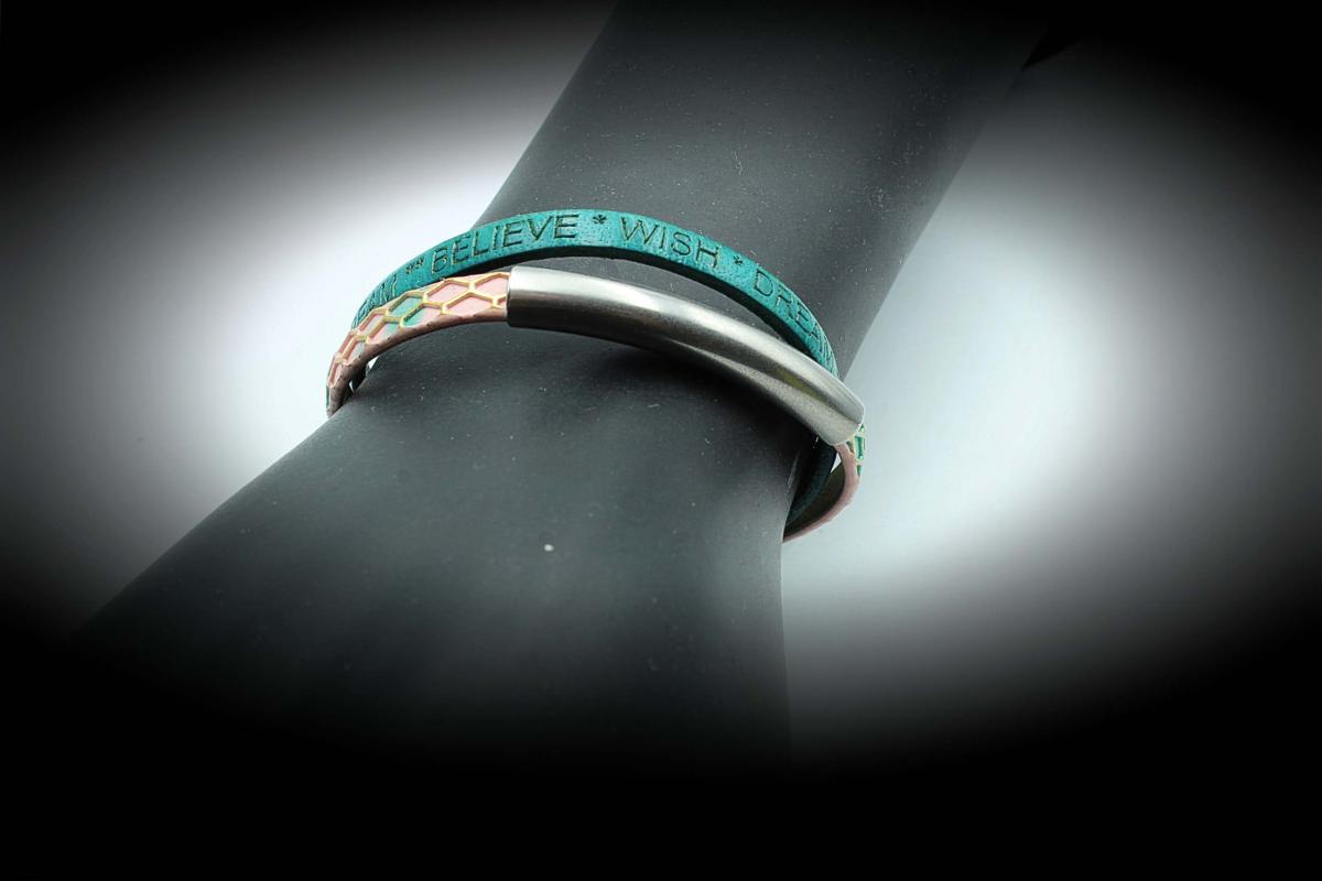 Double Layer "Wish Dream Believe" Leather Tube Inspiration Bracelet